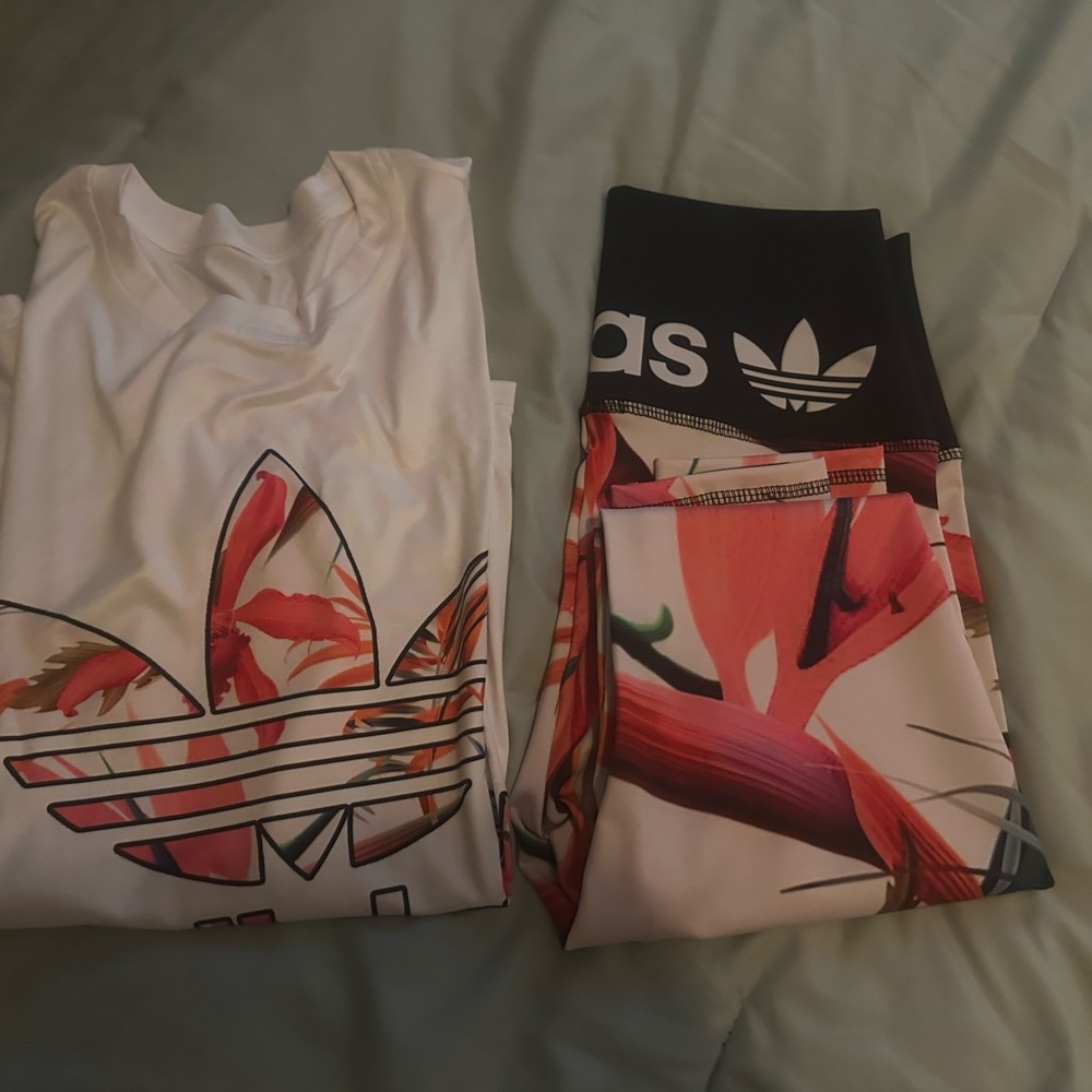 Cute colorful gym outfit